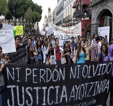 Los 43 desaparecidos de Ayotzinapa, fase superior del capitalismo del siglo XXI