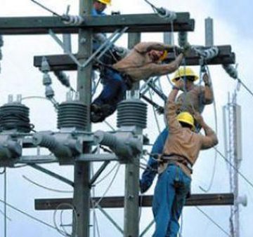 Honduras: más de mil empleados serán despedidos de la ENEE