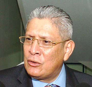 Embajada de EEUU calificó de cínico a periodista hondureño