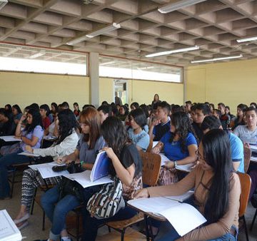 Sin diálogo entre estudiantes y autoridad, reinician clases en Universidad Nacional