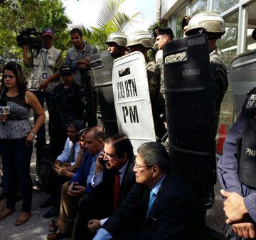 Honduras: crónica de un juicio político contra la libertad de expresión