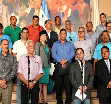 Gobierno y productores analizan apoyo al sector agroalimentario