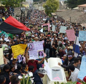 ENTREVISTA CON TESTIGO DEL ASESINATO DE BERTA CÁCERES ENTREVISTA CON TESTIGO DEL ASESINATO DE BERTA CÁCERES