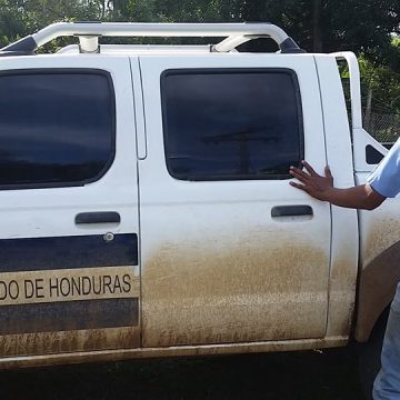 URGENTE: GUARDIAS REPRIMEN ESTUDIANTES DE LA UNA URGENTE: GUARDIAS REPRIMEN ESTUDIANTES DE LA UNA