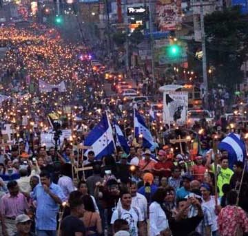 HONDURAS/ANÁLISIS: ENVÍO NAVIDEÑO, LA REVOLUCIÓN, UNA LEY HONDURAS/ANÁLISIS: ENVÍO NAVIDEÑO, LA REVOLUCIÓN, UNA LEY
