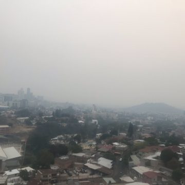 COVID Y 400 INCENDIOS CONFABULADOS AHOGAN HONDUREÑOS COVID Y 400 INCENDIOS CONFABULADOS AHOGAN HONDUREÑOS