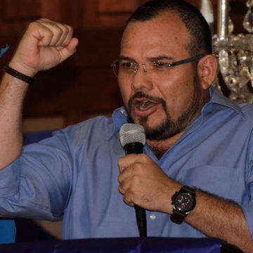 HONDURAS / DIPUTADO NACIONALISTA JORGE LOBO SE SUMA A LA DEMOCRACIA CRISTIANA HONDURAS / DIPUTADO NACIONALISTA JORGE LOBO SE SUMA A LA DEMOCRACIA CRISTIANA