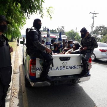 ¡URGENTE! GOBIERNO DETIENE HONDUREÑOS DE NUEVA CARAVANA ¡URGENTE! GOBIERNO DETIENE HONDUREÑOS DE NUEVA CARAVANA