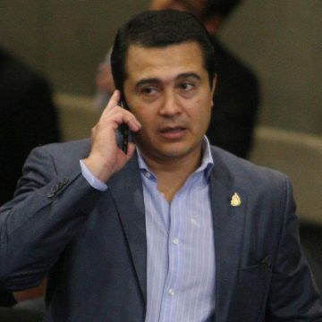 HONDURAS / EN 17 DÍAS DICTAN SENTENCIA A «TONY» Y DOS MÁS DARÁN CUENTAS A EE.UU. HONDURAS / EN 17 DÍAS DICTAN SENTENCIA A «TONY» Y DOS MÁS DARÁN CUENTAS A EE.UU.