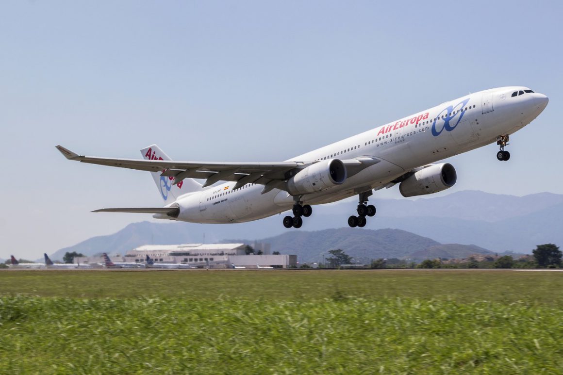 AEROPUERTOS DE HONDURAS SUPERÓ INVERSIONES DEL CONTRATO DE CONCESIÓN AEROPUERTOS DE HONDURAS SUPERÓ INVERSIONES DEL CONTRATO DE CONCESIÓN