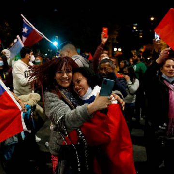 CHILE INSPIRA A HONDURAS, DE LAS CALLES A UNA CONSTITUYENTE