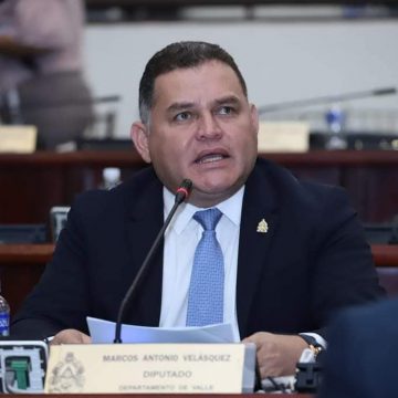 HONDURAS / DIPUTADO «MINERO» RETIRA LEY QUE DESPOJA FONDOS DE TRABAJADORES HONDURAS / DIPUTADO «MINERO» RETIRA LEY QUE DESPOJA FONDOS DE TRABAJADORES