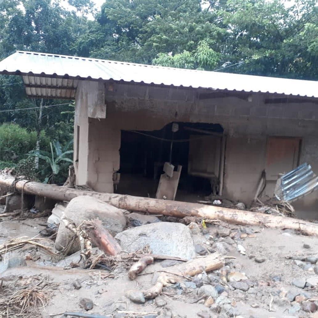 HONDURAS / 63 MUERTOS, 400 PERSONAS ESPERAN RESCATE Y PROTESTA HONDURAS / 63 MUERTOS, 400 PERSONAS ESPERAN RESCATE Y PROTESTA