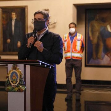 HONDURAS APRUEBA “FONDOS ETA”; TIBURONES Y COCODRILOS ¡A LA VISTA! HONDURAS APRUEBA “FONDOS ETA”; TIBURONES Y COCODRILOS ¡A LA VISTA!