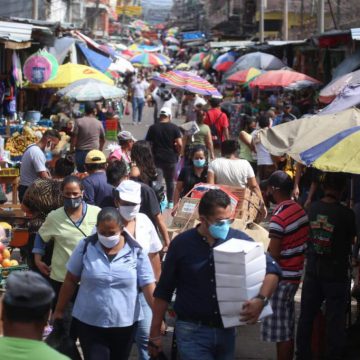 HONDURAS DARÁ BIENVENIDA A 2021 CON COLAPSO DE HOSPITALES Y ENCIERRO TOTAL