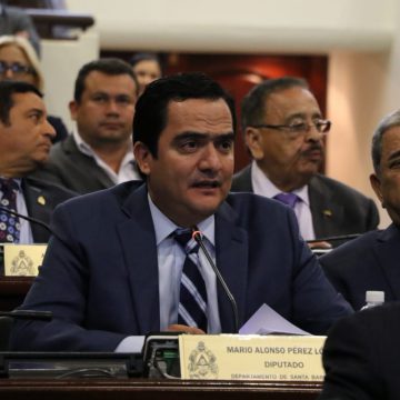 HONDURAS / “DIPUTADO LORA” CREA SOSPECHA CON VOTACIÓN DOBLE HONDURAS / “DIPUTADO LORA” CREA SOSPECHA CON VOTACIÓN DOBLE