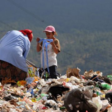 GOBIERNO GASTA MÁS Y ENDEUDA HONDUREÑOS EN 400 MIL MILLONES