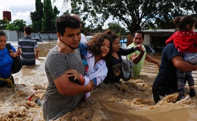 YA CERRÓ CAÓTICA TEMPORADA DE HURACANES QUE AHOGÓ A HONDURAS YA CERRÓ CAÓTICA TEMPORADA DE HURACANES QUE AHOGÓ A HONDURAS