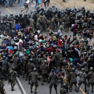 GOBIERNOS DE GUATEMALA Y HONDURAS UNIDOS PARA ATACAR NIÑOS Y MUJERES MIGRANTES GOBIERNOS DE GUATEMALA Y HONDURAS UNIDOS PARA ATACAR NIÑOS Y MUJERES MIGRANTES