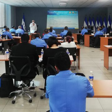 POLICÍA NACIONAL CONCLUYE SEMINARIO ESTRATÉGICO PARA 2021 POLICÍA NACIONAL CONCLUYE SEMINARIO ESTRATÉGICO PARA 2021