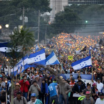 HONDURAS / INICIA FRENTE SOCIAL QUE ACABARÍA CON RÉGIMEN HERNÁNDEZ