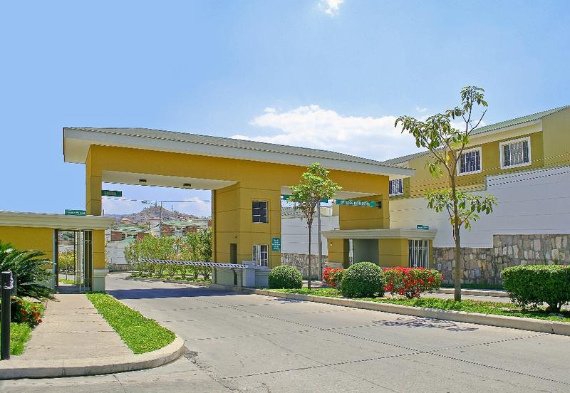 INMOBILIARIAS Y ALCALDÍA SABOTEAN ELECCIÓN DE PATRONATO EN PORTAL DEL BOSQUE, TEGUCIGALPA INMOBILIARIAS Y ALCALDÍA SABOTEAN ELECCIÓN DE PATRONATO EN PORTAL DEL BOSQUE, TEGUCIGALPA