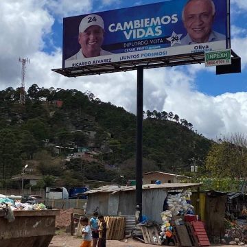 HONDURAS/ CARTA A POLÍTICOS, NOCHE DE CASTIGO Y ÚLTIMO DÍA DE DEMOCRACIA PÍCARA