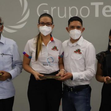 HONDURAS / “FRUTIKI” GANA PREMIO “EMPRENDEDOR DEL AÑO” DE GRUPO TERRA