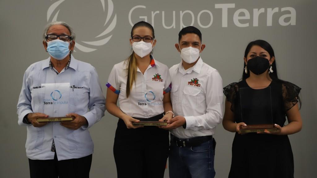 HONDURAS / “FRUTIKI” GANA PREMIO “EMPRENDEDOR DEL AÑO” DE GRUPO TERRA HONDURAS / “FRUTIKI” GANA PREMIO “EMPRENDEDOR DEL AÑO” DE GRUPO TERRA