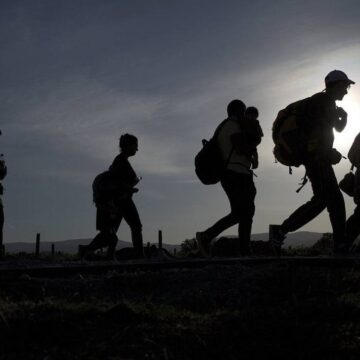 ¡AUXILIO! MEXICANOS EXIGEN 6,500 DÓLARES POR SECUESTRO O MATAN FAMILIA HONDUREÑA