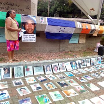 HONDURAS / FAMILIAS DE MIGRANTES PERDIDOS PIDEN A GOBIERNO QUE NO HAGA BÚSQUEDA VIRTUAL