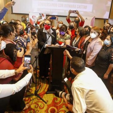 FEMINISTAS COMPROMETEN A XIOMARA CASTRO, PIDEN BUEN GOBIERNO POR HONDUREÑAS