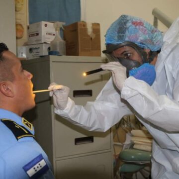 HONDURAS / 11 POLICÍAS HAN MUERTO POR COVID Y CASI 2,000 CONTAGIADOS