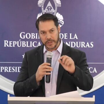 HONDURAS / CNA PRESENTA DENUNCIA POR FRAUDE CONTRA EXGERENTE DE ENEE