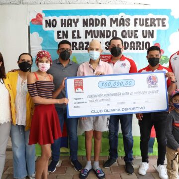 HONDURAS / OLIMPIA BUSCA REDENCIÓN Y DONA DINERO SURINAM A NIÑOS CON CÁNCER