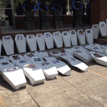HONDURAS / PERIODISTAS EN RIESGO MORTAL, MÁS DE 90 ASESINADOS Y 140 ALERTAS EN 2020
