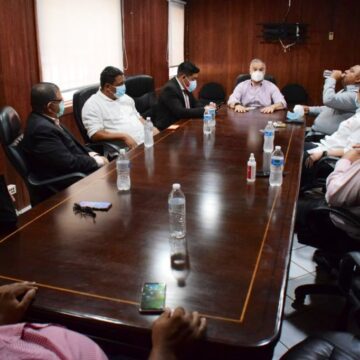 HONDURAS / LIBERALES PIDEN A YANI SUMARSE A SALVADOR Y XIOMARA