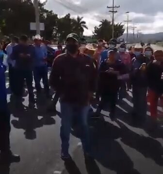 ¡URGENTE! MANCHA BRAVA NACIONALISTA ASEDIA LA CORTE Y SE TOMA CARRETERAS