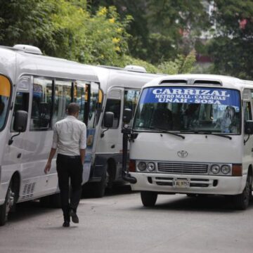 GOBIERNO ANUNCIA SANCIÓN A TRANSPORTISTAS ABUSIVOS