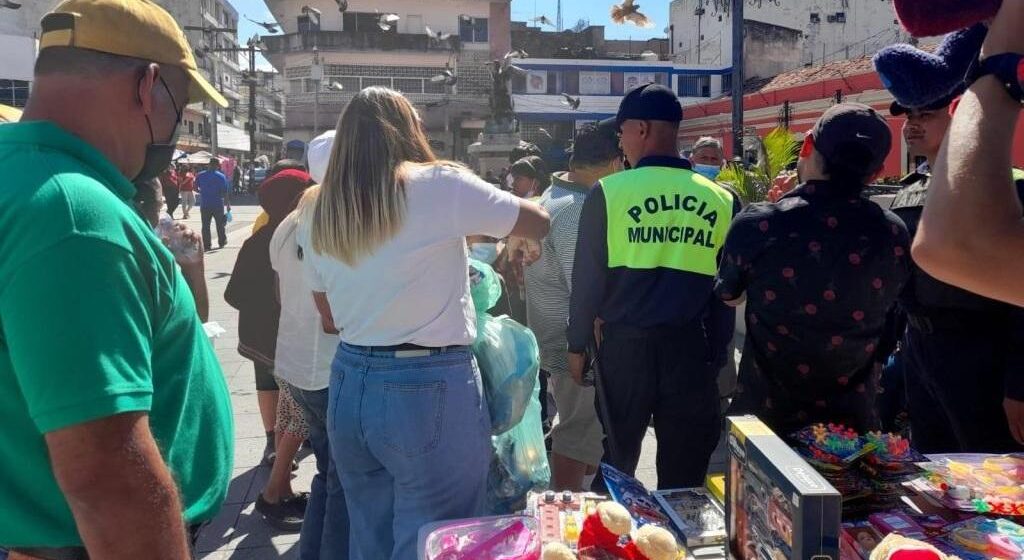 ¡NOBLE ACCIÓN! LA METROPOLITANA CELEBRÓ NAVIDAD EN PLAZA DOLORES