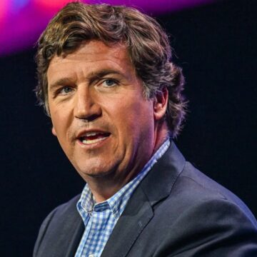 TUCKER CARLSON: UCRANIA NO PUEDE DERROTAR A RUSIA NI CON APOYO DE OCCIDENTE