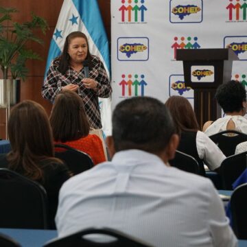 COHEP PROMUEVE CONFERENCIA “IDENTIFICACIÓN Y PREVENCIÓN DE LA VIOLENCIA Y ACOSO EN EL TRABAJO”