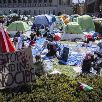 ESTUDIANTES DE UNIVERSIDADES ÉLITE DE EE.UU. PROTESTAN CONTRA EL GENOCIDIO EN GAZA