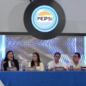 PEPSI Y SUPERMERCADOS LA COLONIA TE LLEVAN A LA UEFA CHAMPIONS LEAGUE