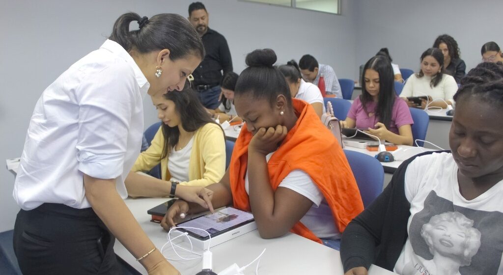 UNITEC CELEBRA JORNADA DE CAPACITACIÓN TÉCNICA EN MAQUILAS