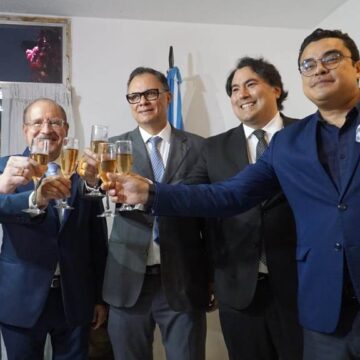 ARGENTINA CELEBRA “REVOLUCIÓN DE MAYO” Y PROYECTA POTENCIAR CAMPESINOS HONDUREÑOS