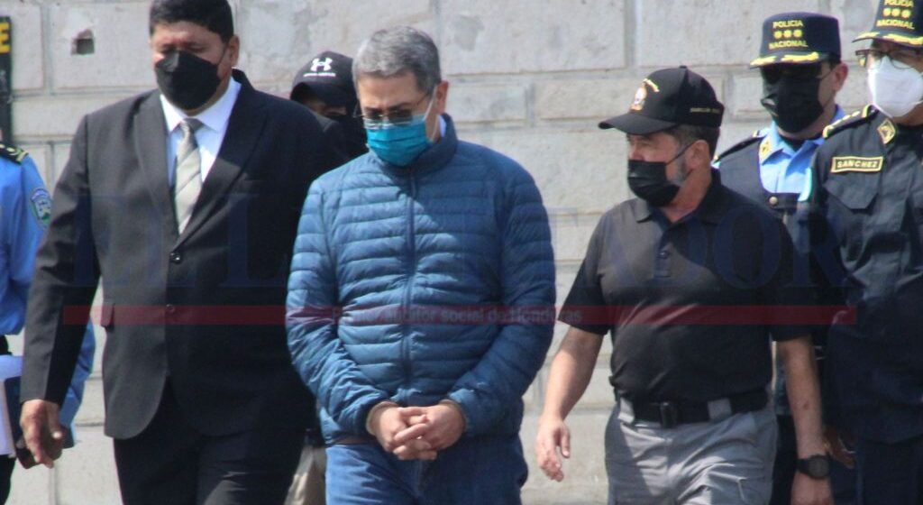¡HISTÓRICO! JOH, PRIMER GOBERNANTE LATINO JUZGADO POR NARCO Y SEGUNDO EXTRADITADO A EE.UU.