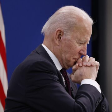 NYT: DONANTES CONGELAN CASI 100 MILLONES HASTA QUE BIDEN RENUNCIE A LA CANDIDATURA