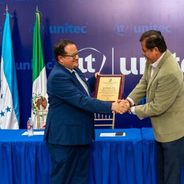 MEDICINA Y CIRUGÍA DE UNITEC RECIBEN PRESTIGIOSA ACREDITACIÓN INTERNACIONAL