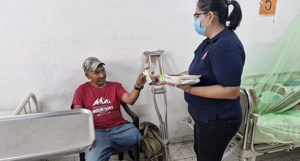 LOTO PRESENTE CON “ALIMENTOS PARA TODOS” CLÍNICA CLIPER